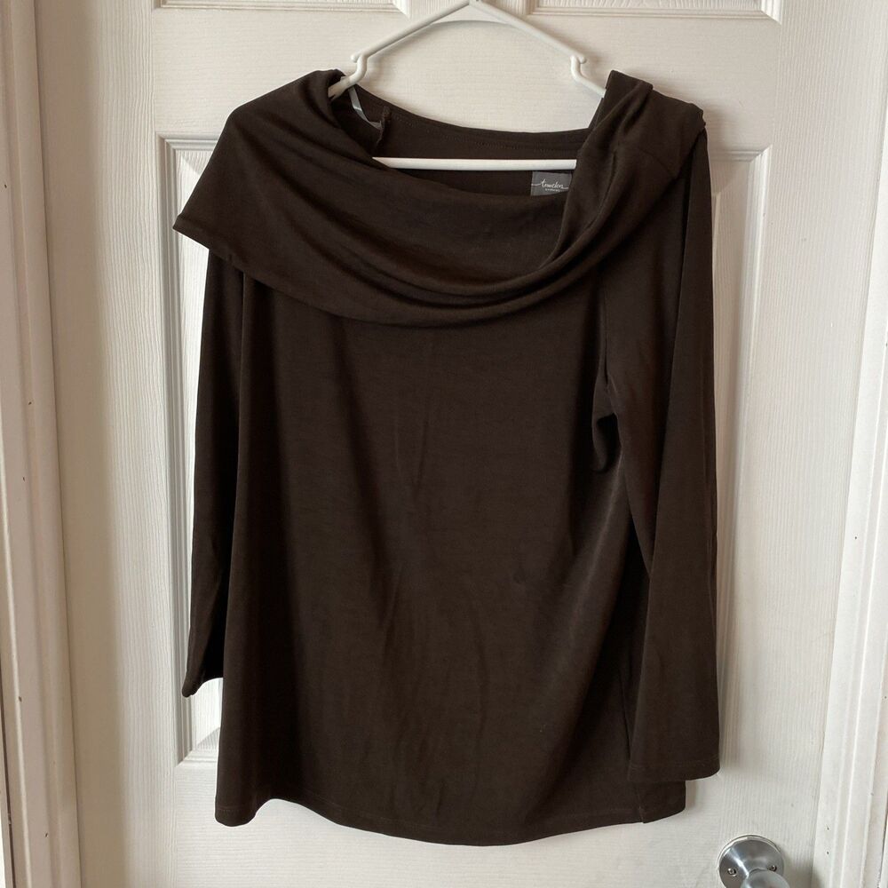 Chico’s Travelers Blouse Women’s Size 1 Brown Long Sleeve NWT